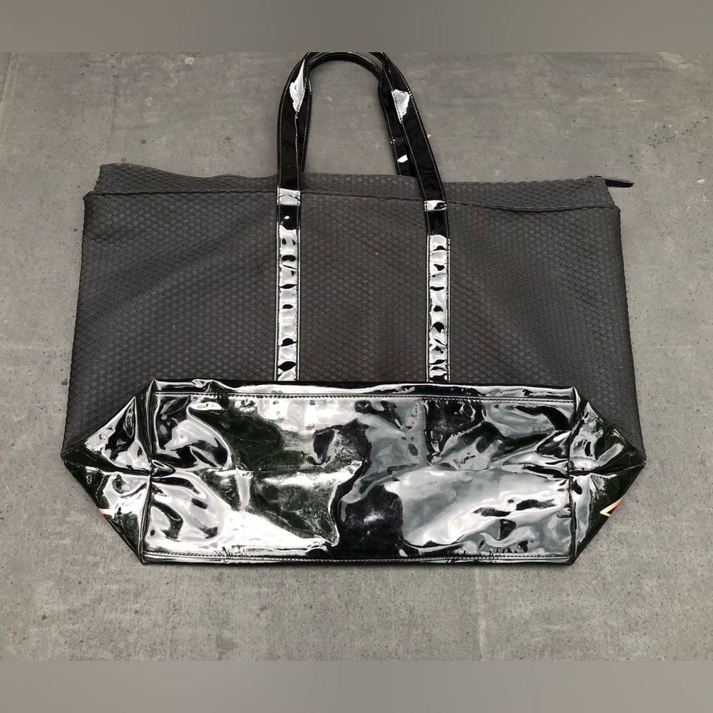 Victorias Secret Tote Bag - Picture 3 of 3